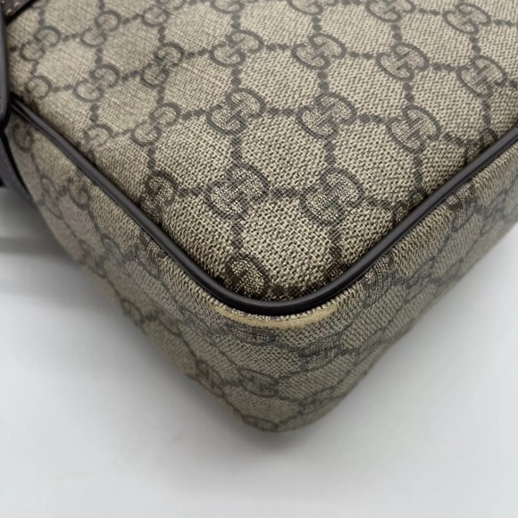 Authentic Gucci GG Supreme Beige Crossbody bag - Picture 11 of 15